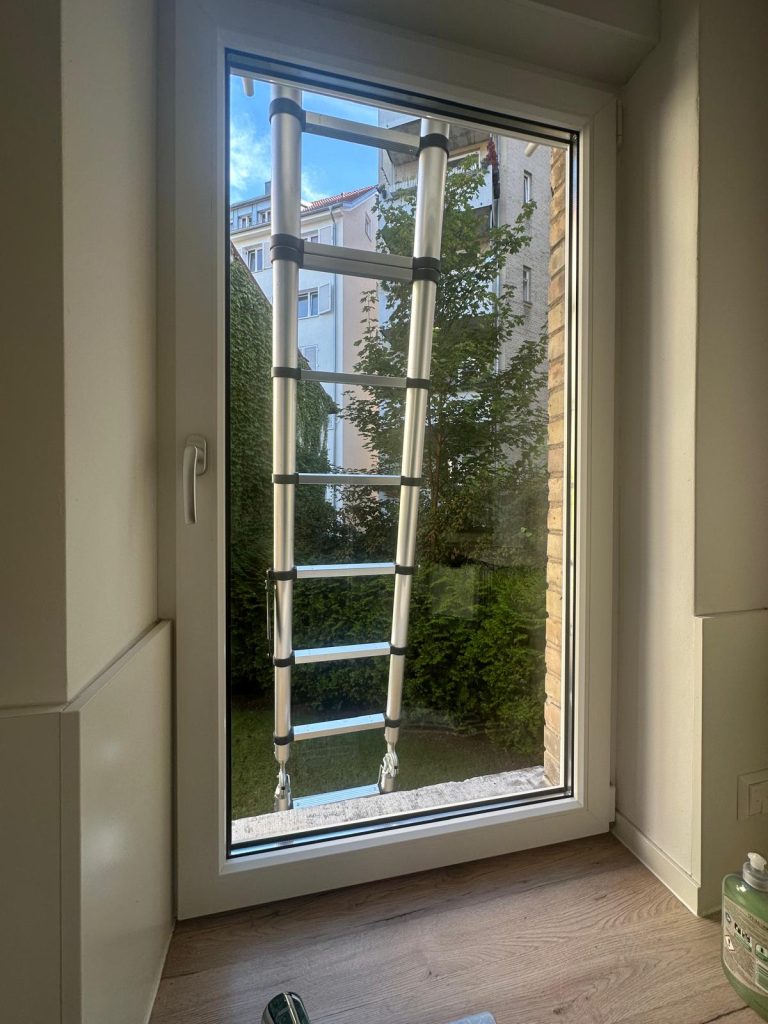 Treppenhausreinigung/ KEHRWOCHE